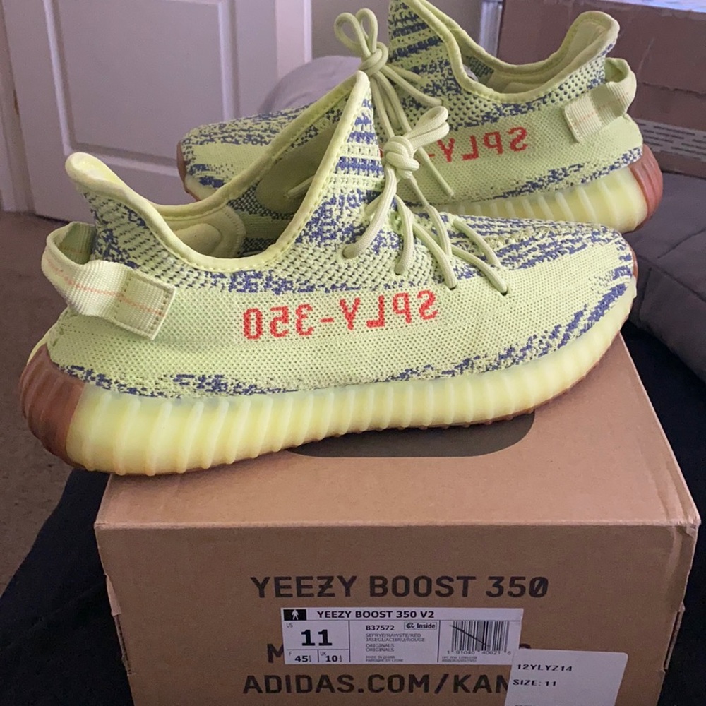 Yeezy Boost 340 v2 semi frozen